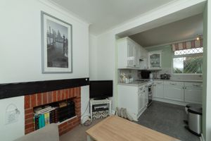 Photo 7- click for photo gallery